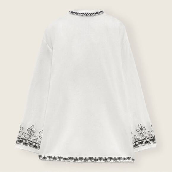 NWT | Zara | Embroidered V Neck Top | White/Black | Size XS - Picture 3 of 14
